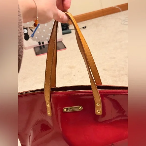 Louis Vuitton Bellevue GM Vernis